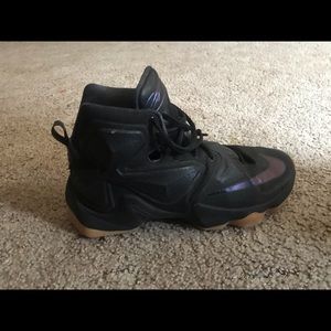 Lebron James Basketball Shoes